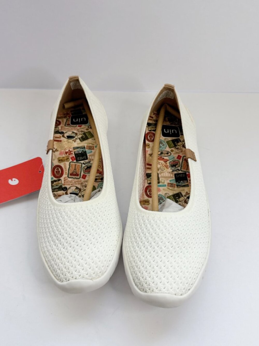 Women's Size 9.5 UIN Pure White Knit Slip-On Shoes Comfort Travel Flats